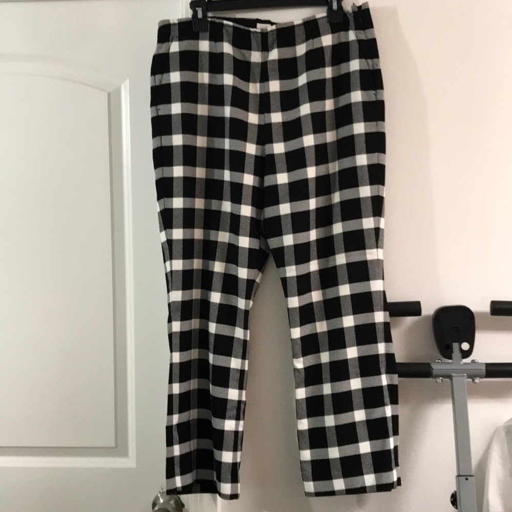 Gap grid pattern pant size 14 flare crop
